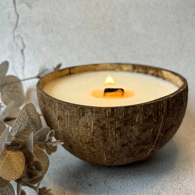 COCONUT SHELL CANDLE